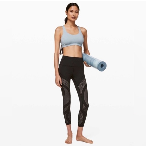 Lululemon Wunder Under High Rise Tight 25” Lace Black xx. - Picture 7 of 16